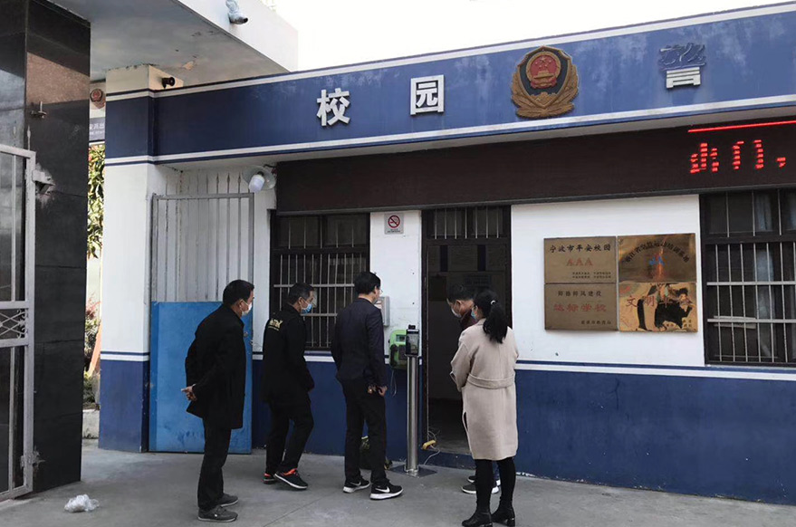 學校裝人臉識別系統(tǒng)好嗎？為什么學校要安裝人臉識別門禁測溫系統(tǒng)？